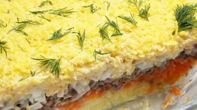 Салат Мимоза с копчёной курицей