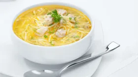 Суп с вермишелью, в том числе и любимый куриный, рецепты и советы