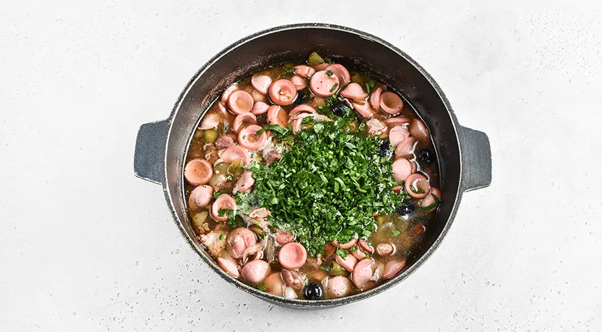 Солянка в казане