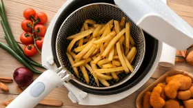 Как готовить во фритюре дома: масло, температура и хрустящая корочка
