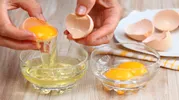 Яичные белки, чеснок и еще 5 продуктов для здоровья и молодости кожи, - мнение ученого