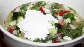 Рецепты с огурцом, редисом и квасом