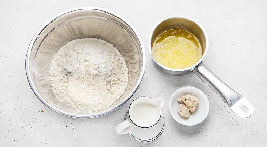 Осетинский пирог с курицей и сыром