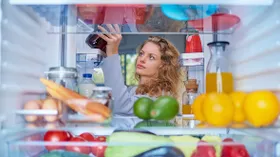 Как навести порядок в холодильнике к праздникам