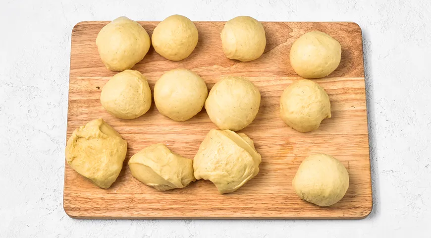 Булочки-розочки с сахаром