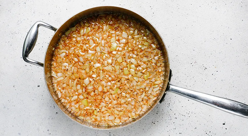 Свиная грудинка в пиве на сковороде