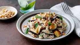 Рецепты с маслом растительным, соусами и арахисом