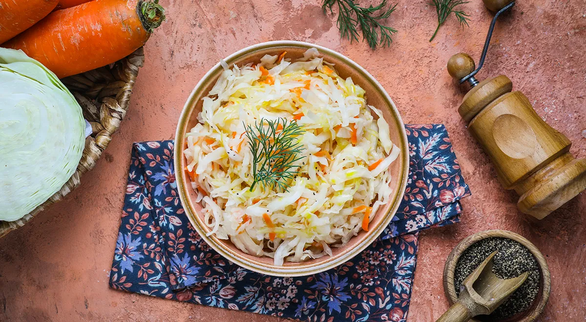 Квашеная капуста с редькой