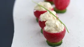 Рецепты с кисломолочными продуктами, яйцом и салатом
