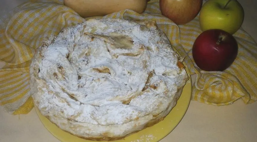 Пирог из лаваша с тыквой и яблоками