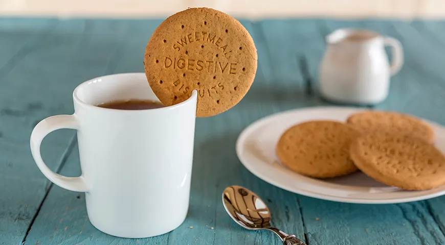 Качественные галеты должны быть гладкими или чуть зернистыми, без следов масла или неестественного блеска