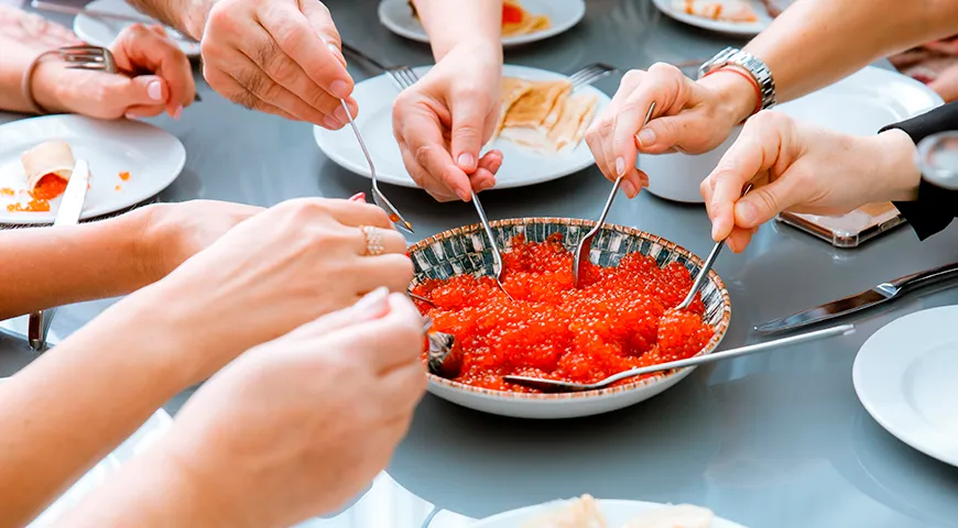 Главным преимуществом красной икры можно смело назвать полиненасыщенные жирные кислоты омега-3