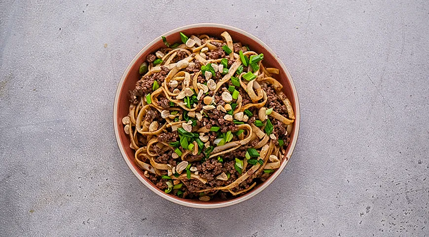 Острая лапша дан-дан с фаршем