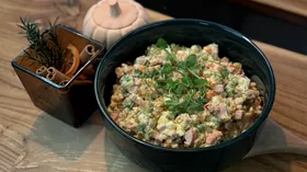 Салат Оливье из трёх огурцов