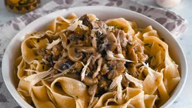 Рецепты с мукой пшеничной, твёрдыми сырами и тимьяном