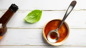 Вустерский соус: можно ли его приготовить дома и как правильно его называть?