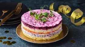 Рецепты на Новый год со свёклой и яйцом