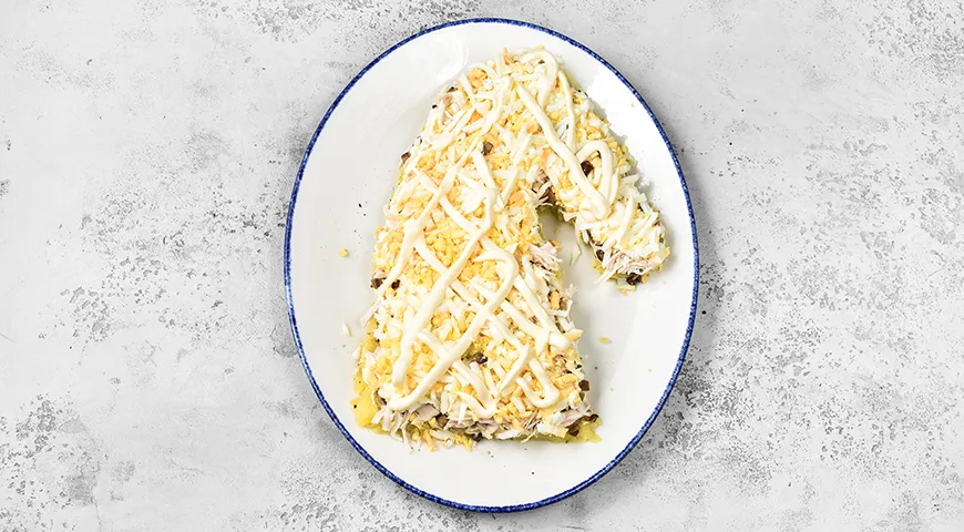 Новогодний салат «Лошадь»