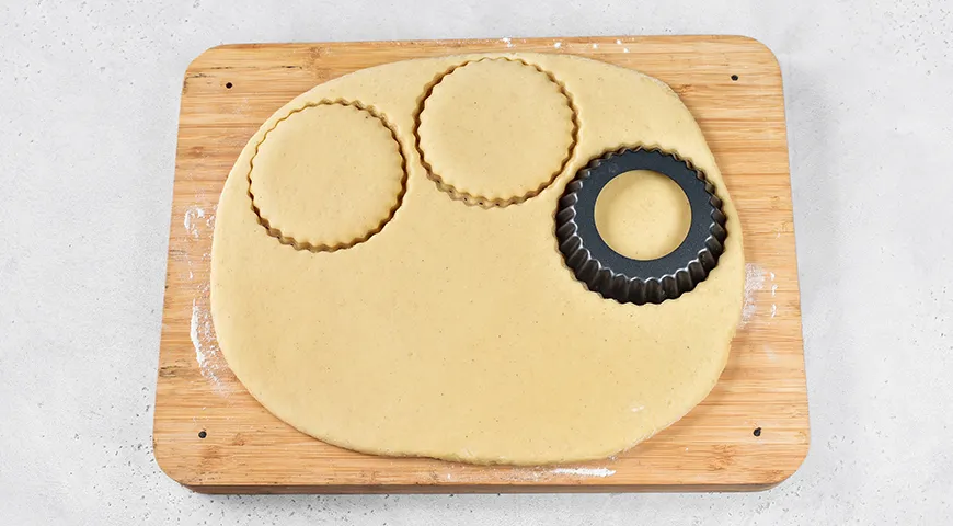 Домашние коржики на кефире в духовке