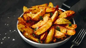 Забудьте про «кашу» вместо хрустящей печеной картошки — щепотка этого продукта все исправит