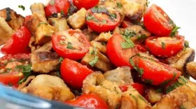 Салат из баклажанов с помидорами с вкусной заправкой