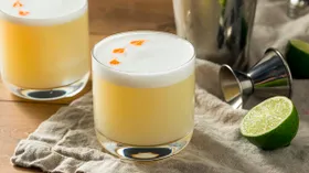 Что такое писко и зачем его добавляют в коктейли по всему миру