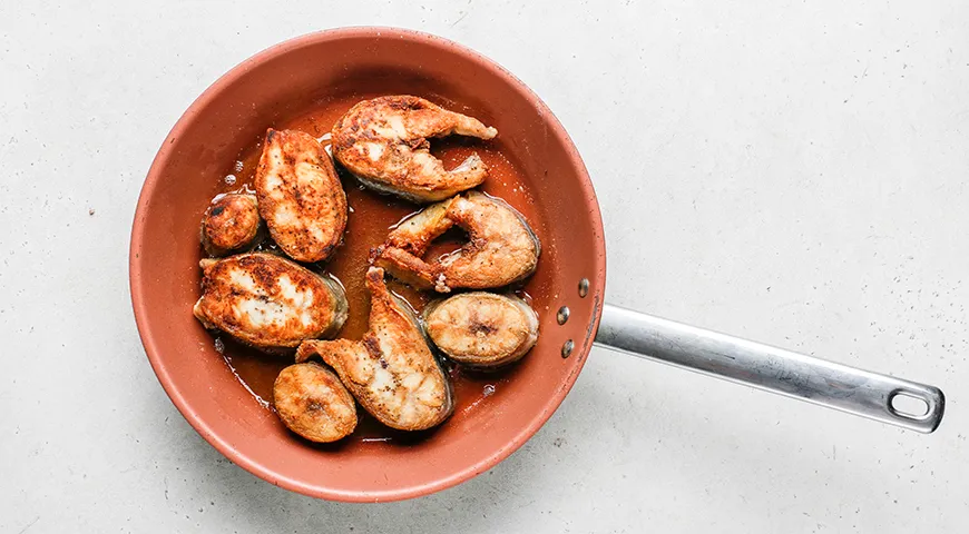 Терпуг, жаренный на сковороде