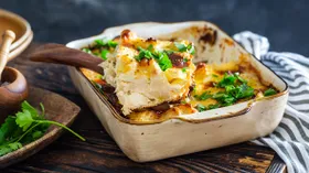 Цветная капуста, запеченная со сливками и сыром