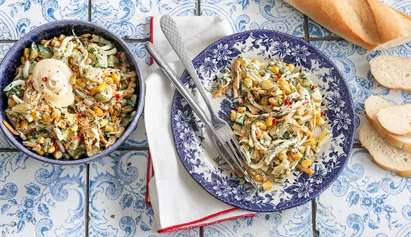 11 рецептов салатов с кальмарами и яйцом: с огурцом, рисом, сыром и креветками