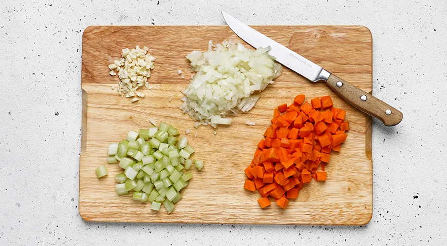 Подливка из фарша на сковороде