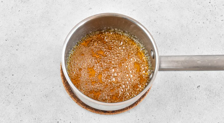 Торт Карамельная девочка