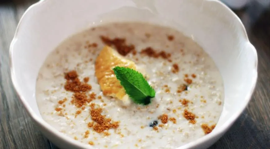 Ванильная овсяная каша с крем-брюле