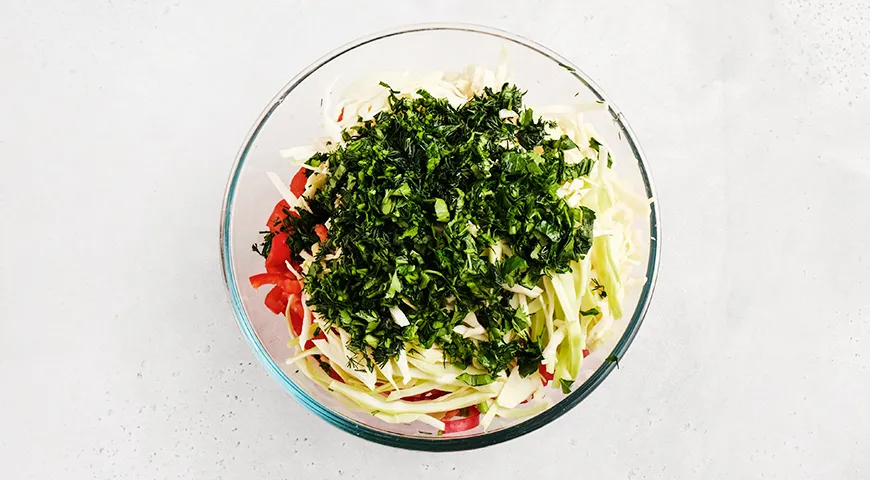 Салат “Кубанский” на зиму с капустой и огурцами