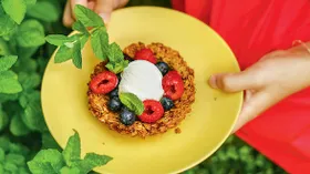 Рецепты с семенами чиа и ягодами