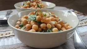 Простые рецепты с изюмом и бобовыми