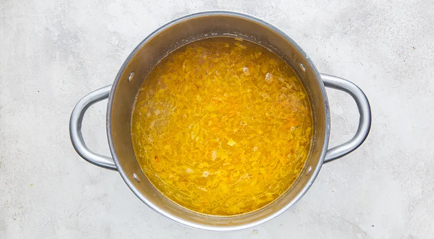 Сырный суп с копченостями