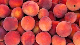 Как выбрать самые спелые персики 