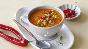 Суп с кукурузой, перцем и тыквой