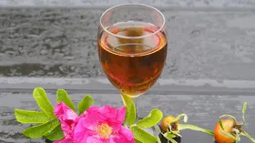 Настойка на шиповнике