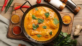 Вкус Индии: 10 рецептов курицы карри от сливочного до обжигающего