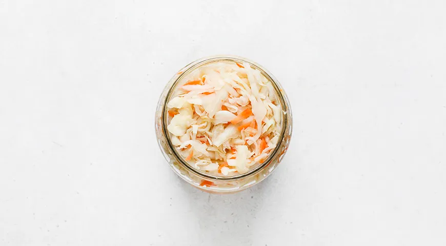 Квашеная капуста с редькой