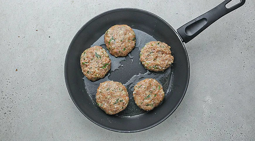 Куриные котлеты по-мароккански