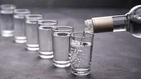 Калорийность водки: что нужно знать, чтобы не набирать вес