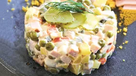 Салат оливье с мясом