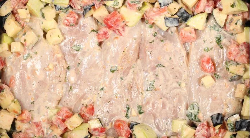 Метод приготовления куриного филе с овощами