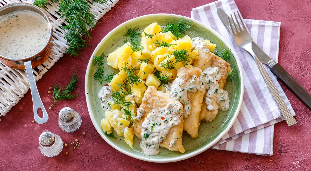 Рецепт жареного минтая в сливочном соусе