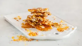 Простые рецепты с грецким орехом и миндалём