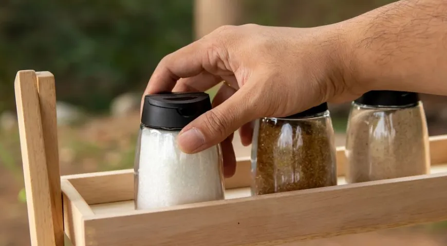 Глутамат натрия помогает сократить количество соли в рационе