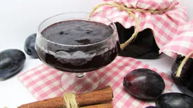 Простые рецепты с корицей и сливами
