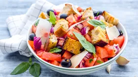 Рецепты с маслом растительным, твёрдыми сырами и оливками